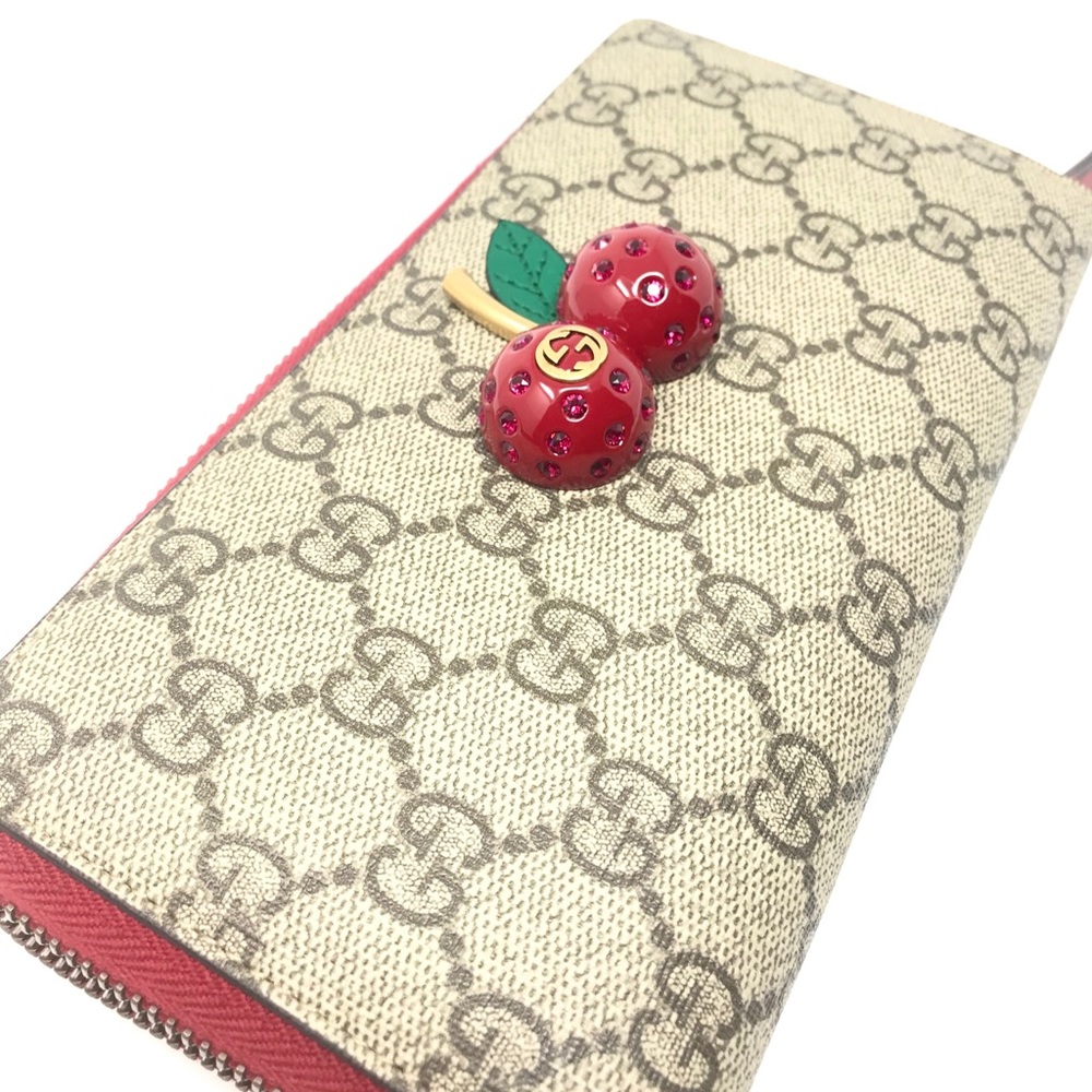 NWT Gucci Women’s Canvas GG Logo Wallet w/ Cherry